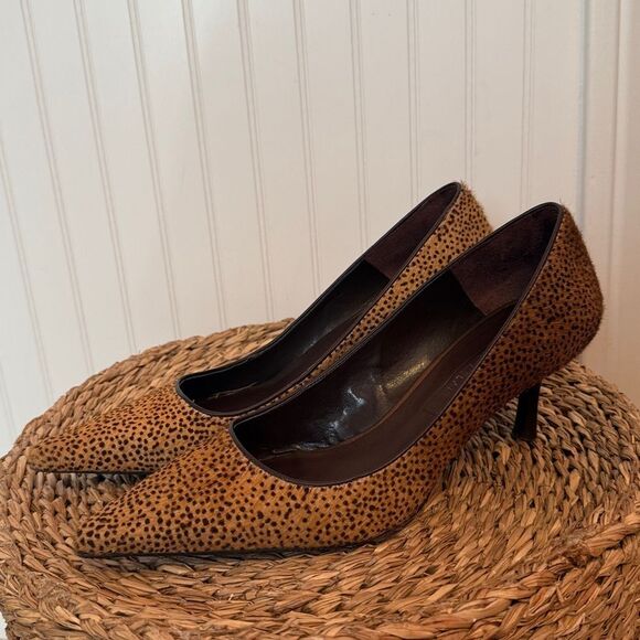 Antonio Melani Elegant Tan Women's Heels - 7.5 - Great Condition - Picture 3 of 13